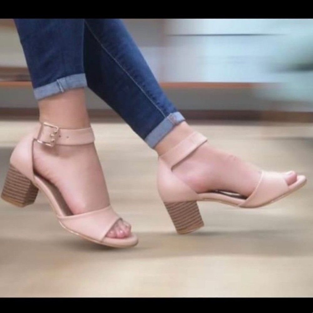 Women’s Qupid Banded Ankle Strap block Heel.